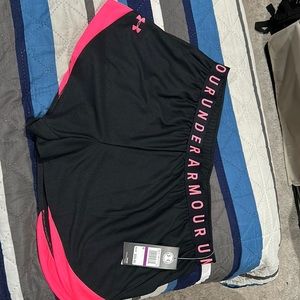 NWT athletic shorts under armor
